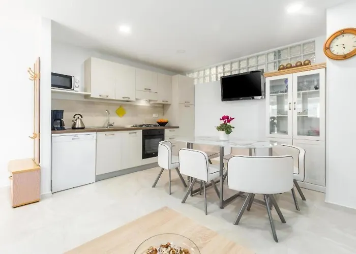 Alex - Location Apartman Poreč